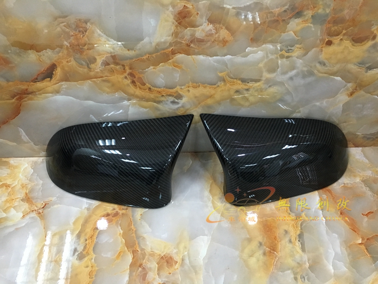 宝马X系碳纤牛角